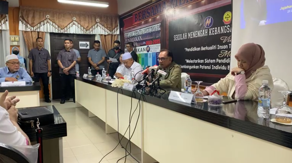 Kerajaan Lulus Bantuan Segera Banjir Rm Juta Kepada Kelantan