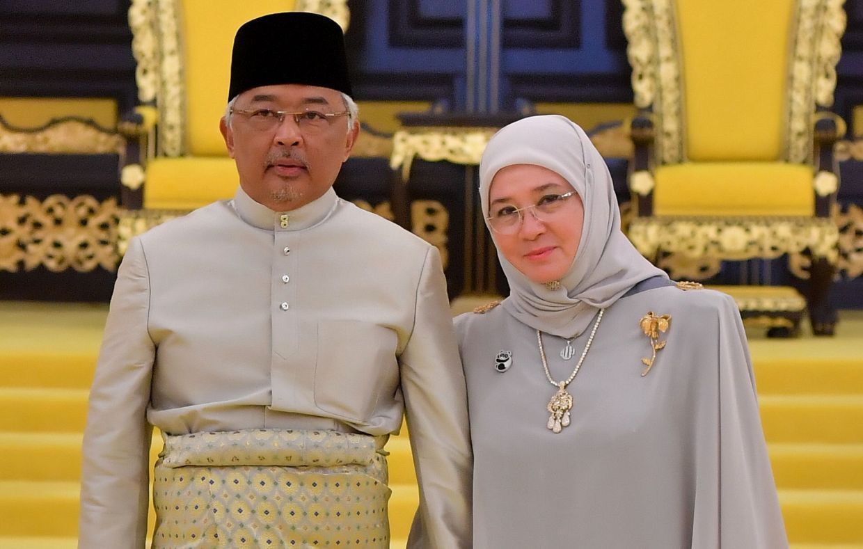 Agong Permaisuri Zahir Ucapan Selamat Menyambut Chap Goh Mei