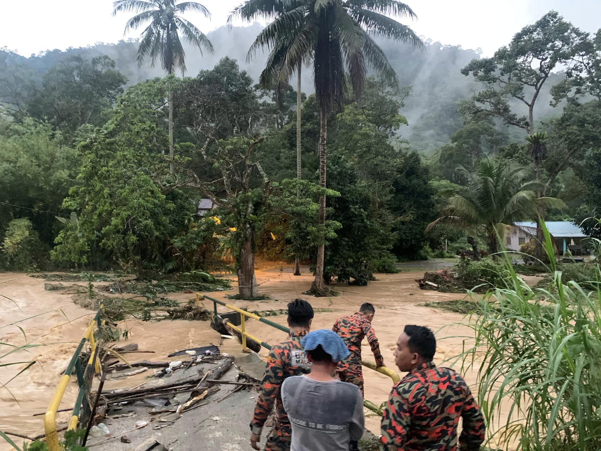 Jumlah Mangsa Banjir Di Terengganu Meningkat Perak Kekal Media Variasi 3580