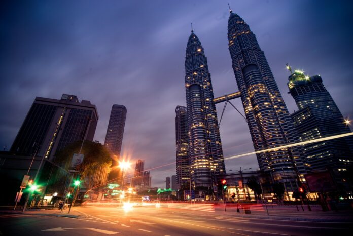 kuala lumpur, petronas twin towers, malaysia