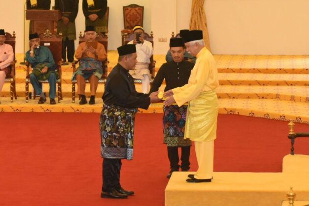 Aminuddin Angkat Sumpah Mb Negeri Sembilan Penggal Kedua Media Variasi